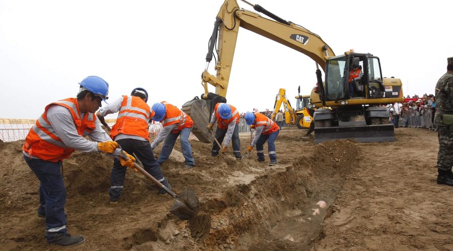 ALQUILER DE EQUIPOS PARA OBRAS CIVILES (1)